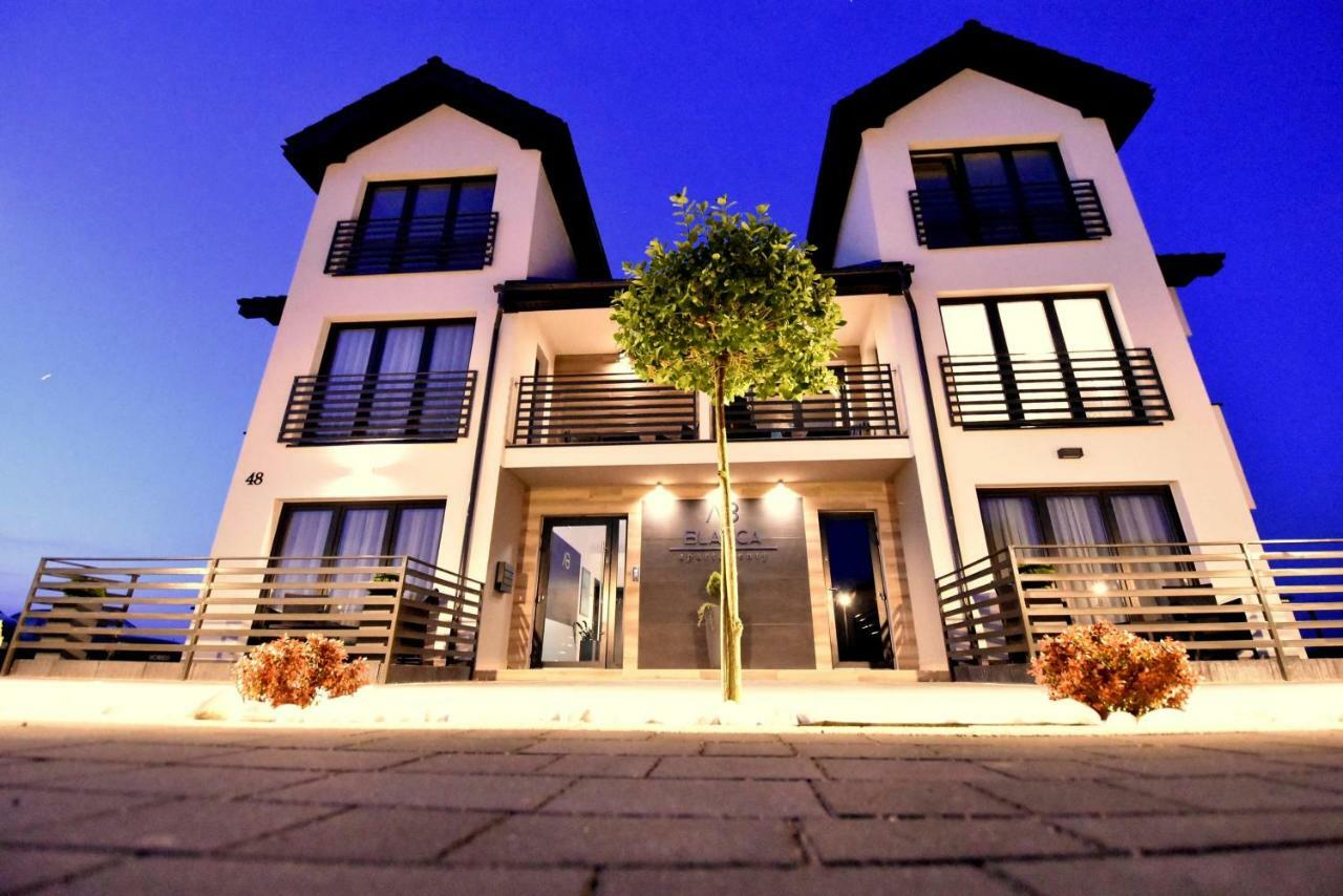 Awo Apartamenty Apartment *